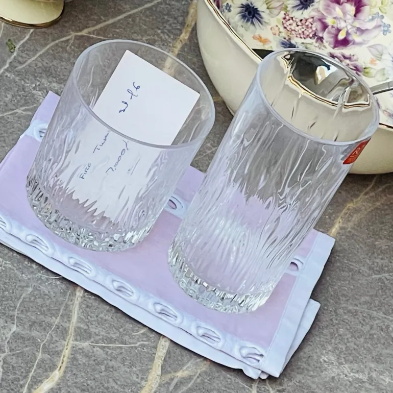 Blushing Circles Napkin (single piece)