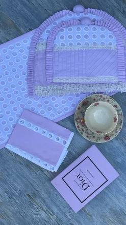 Blushing Circles Napkin (single piece)