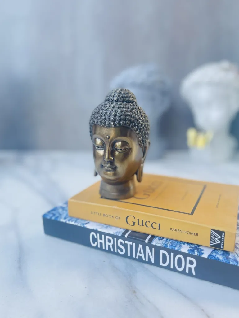 Decor Book-Gucci