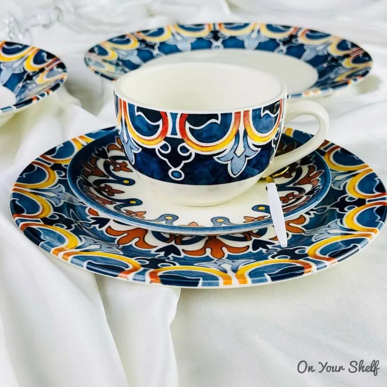 Fleur Seamless 30 Piece Plate Set