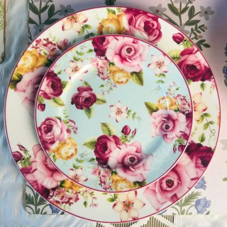 Floral Dreamscape (18 piece plate set)