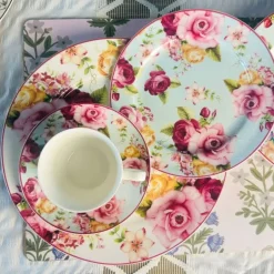 Floral Dreamscape (18 piece plate set)