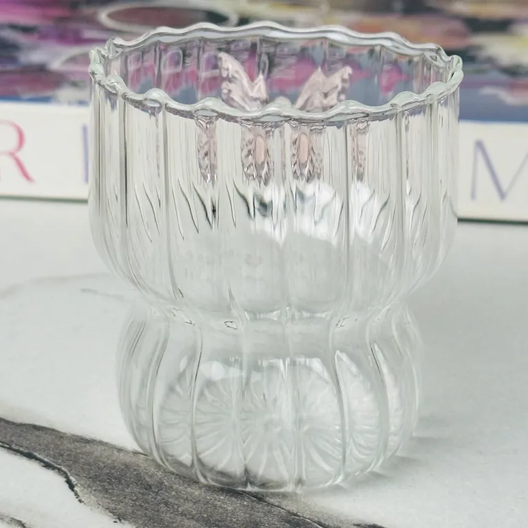 Fluttered Charm Grace Glass (Single Glass)