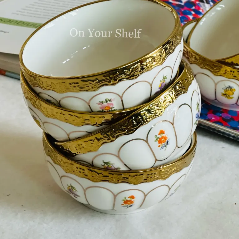 Golden Bloom Artisan Dinnerware Set (24 Piece Plate Set)