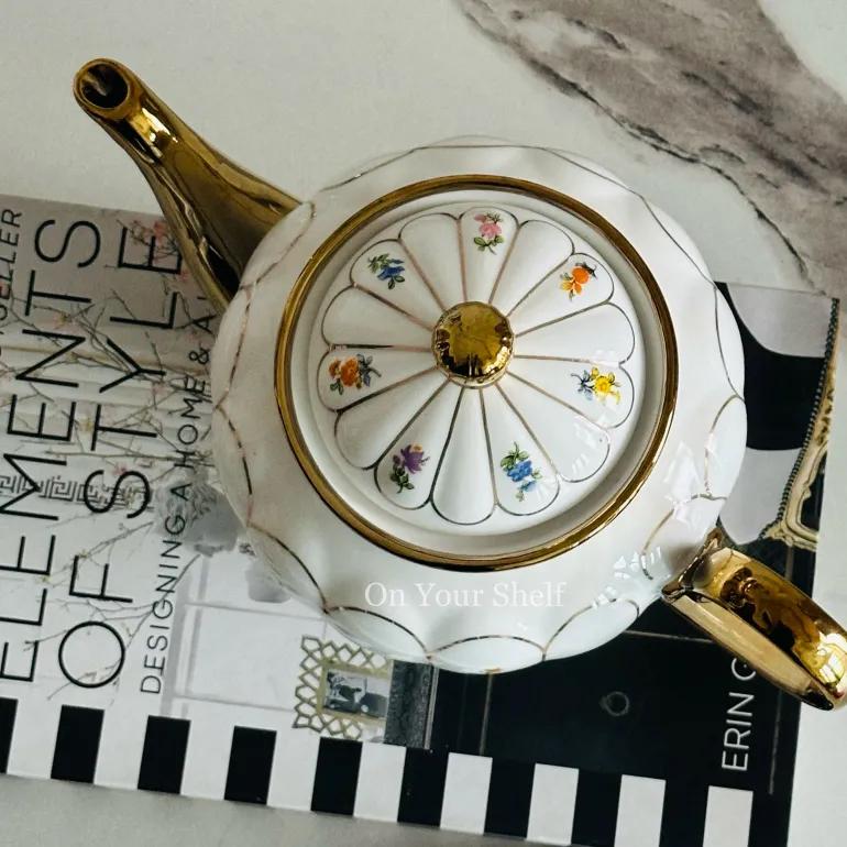 Golden Bloom Artisan Teapot (One Teapot With Lid)