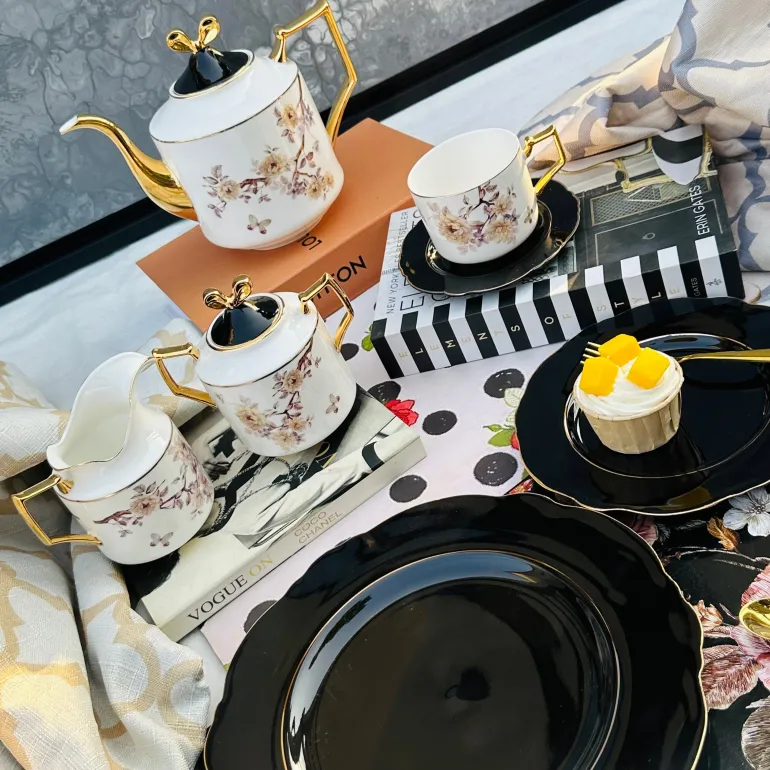 Golden Twilight Rose (24 piece tea set)