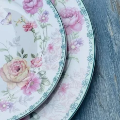 Hummingbird Garden - 18 Piece Plate Set