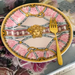 Imperial Medusa In Pink