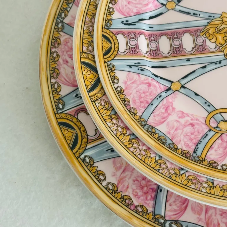 Imperial Medusa In Pink