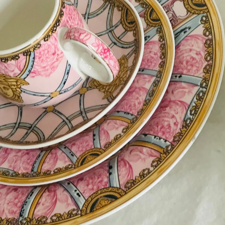 Imperial Medusa In Pink