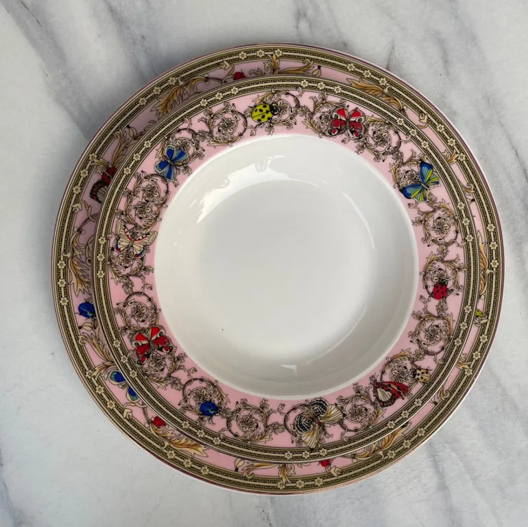 Italia Butterfly Pink 18 Piece Plate Set