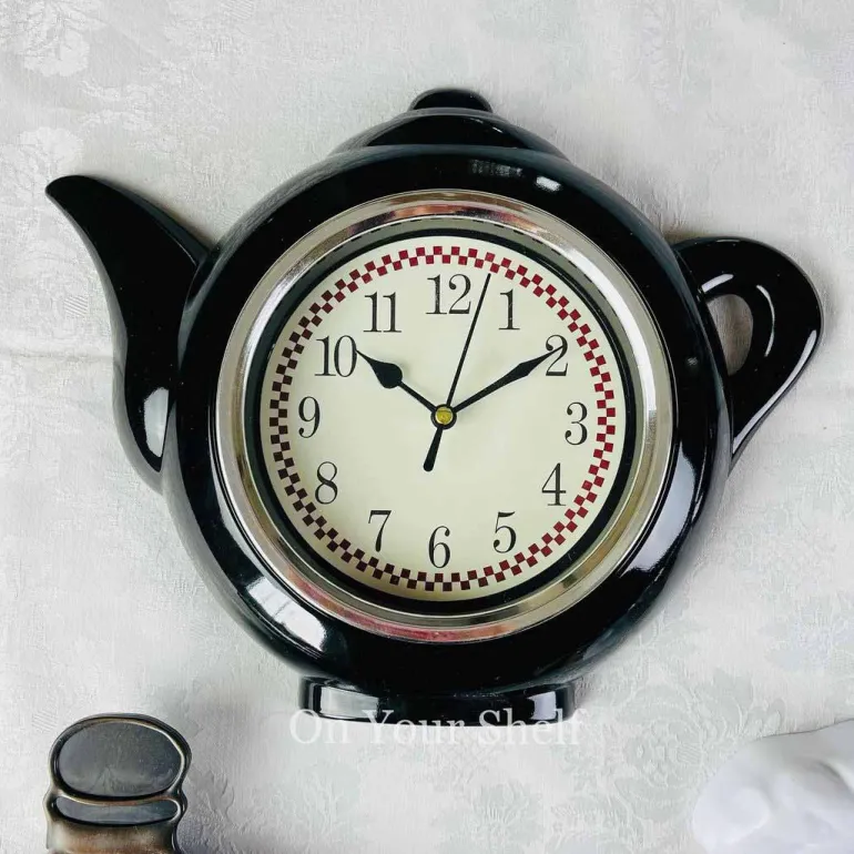 Kitchen Clock Small Teapot