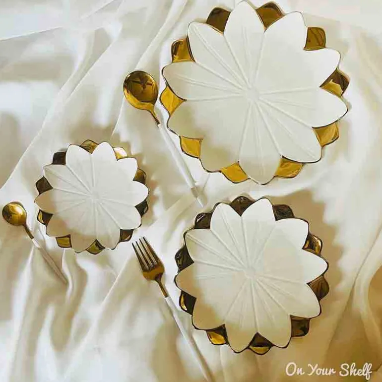 Luxury Classic Gold Tulip Plate - Dessert (single piece)