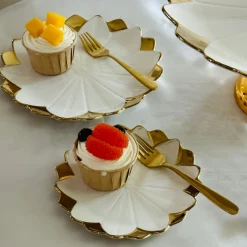 Luxury Classic Tulip Quater Plate (single piece)