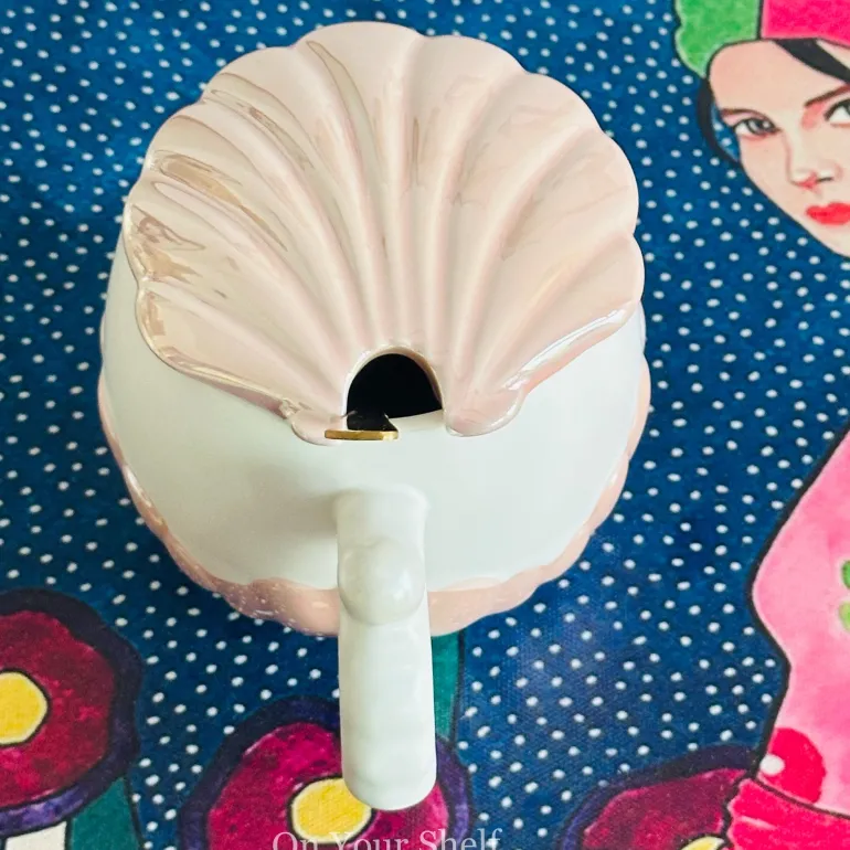 Pastel Shell Love (Single Mug)
