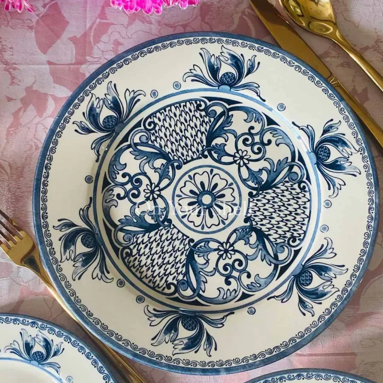 18 Piece Plate Set Tiara Blue