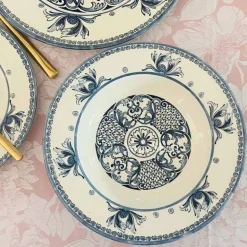 18 Piece Plate Set Tiara Blue