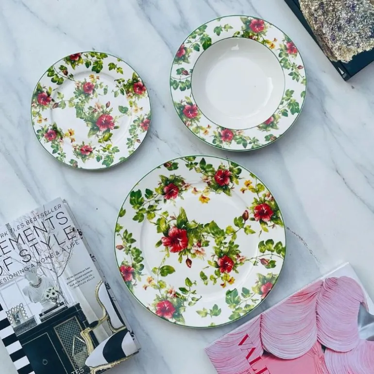 18 Piece Plate Set Wild Roses
