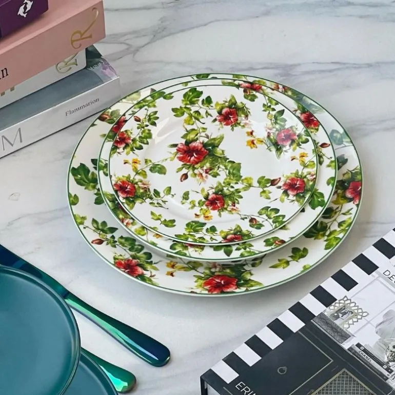 18 Piece Plate Set Wild Roses