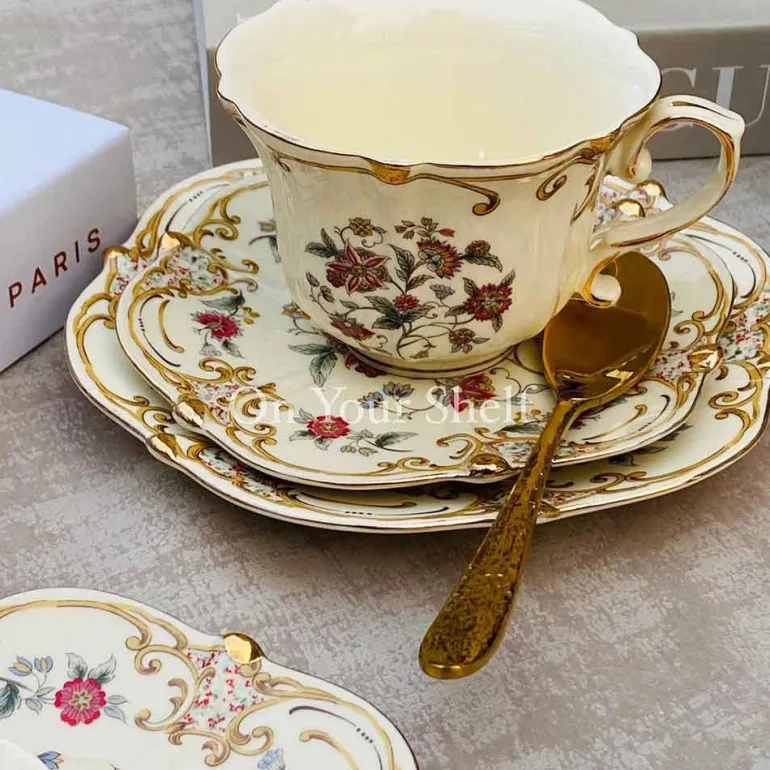 31 Piece Tea Set Beige & Red