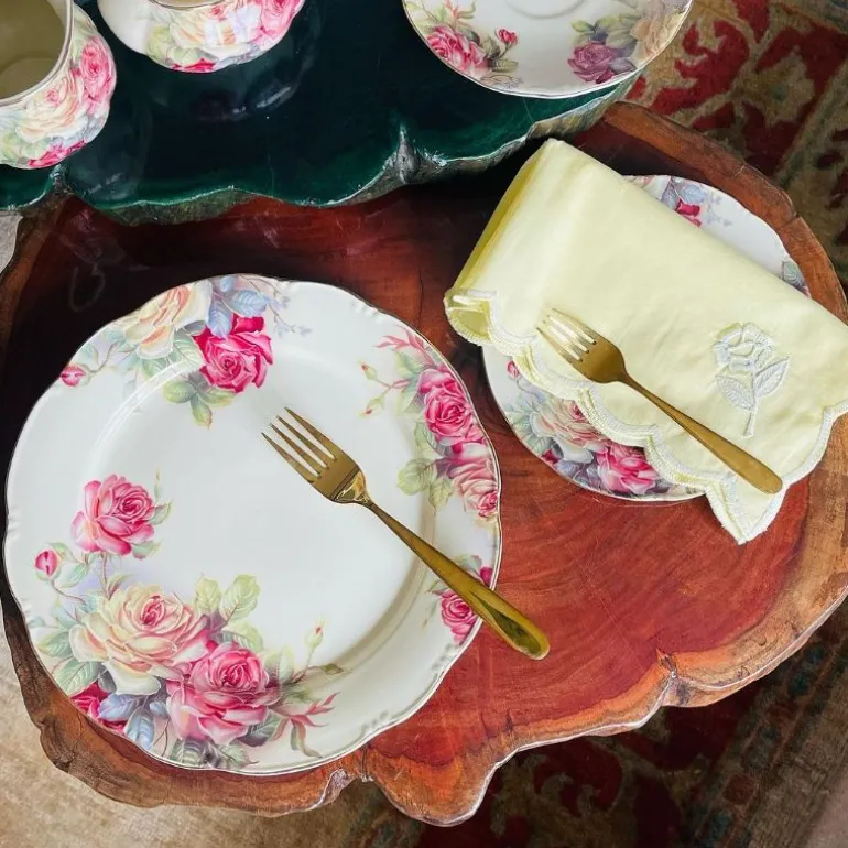 24 Piece Tea Set Colourful Beige Floral