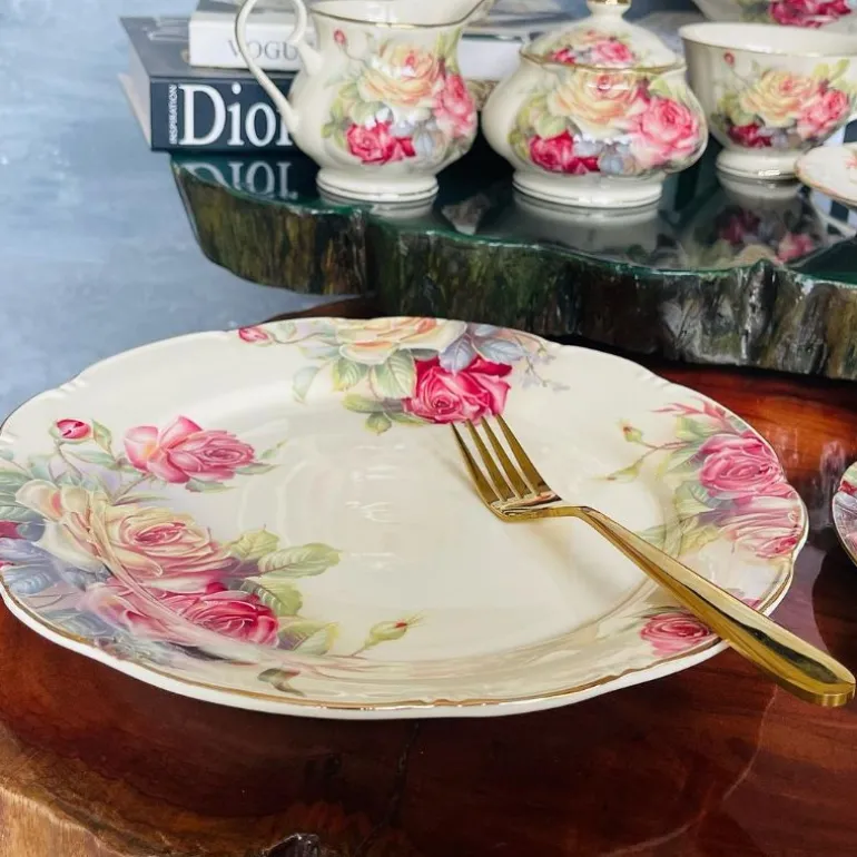 24 Piece Tea Set Colourful Beige Floral