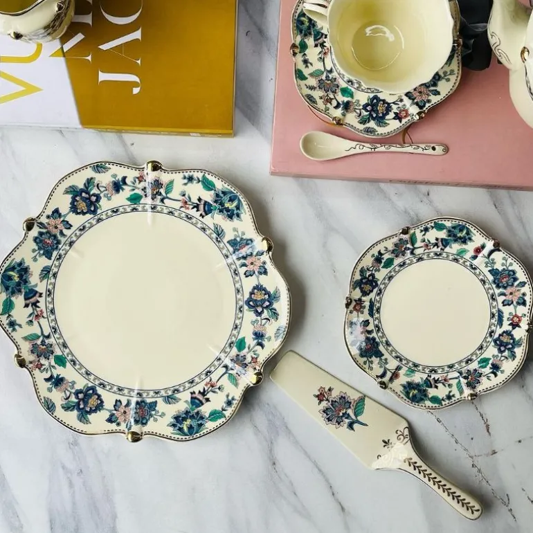 31 Piece Tea Set Evergreen