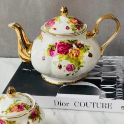 24 Piece Tea Set Old Country Rose