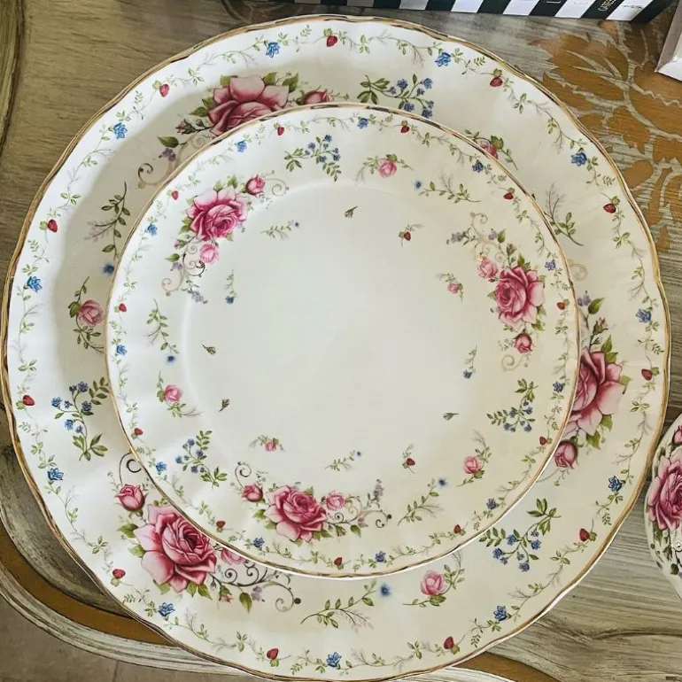 24 Piece Tea Set Secret Garden Pink Rose