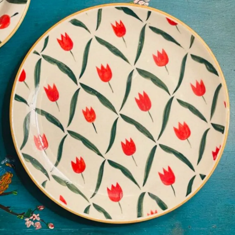 Red Tulip Quater Plate (single piece)