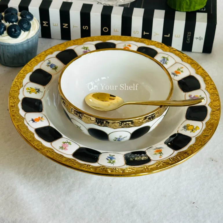 Regal Bloom Dinnerware Set (24 Piece Plate Set)