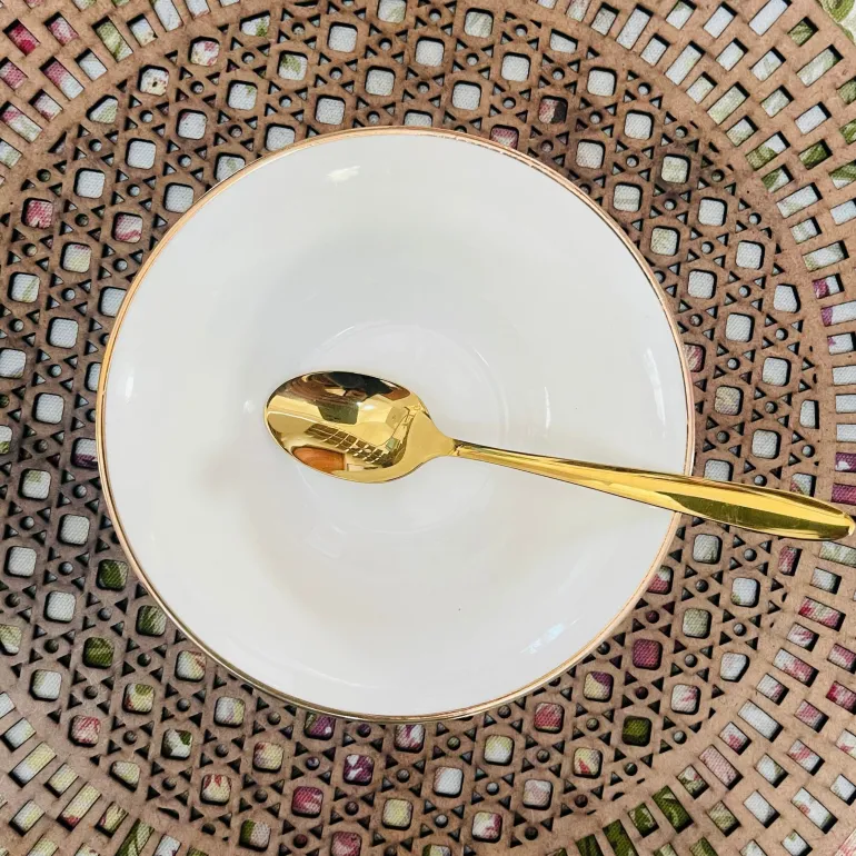 Regal Essence: White and Gold Classic Collection - Dessert Bowl (single piece)