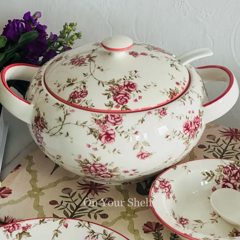 Rosabelle Dinner Set (83 Piece Dinner Set)