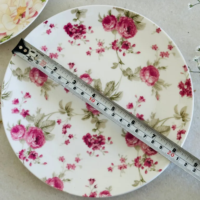 Rosette Garden (Set Of 8 Quarter Plates)