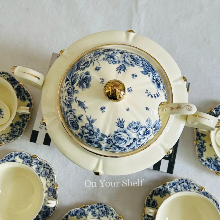 Secret Garden Blue Porcelain Soup Set (23 Piece)
