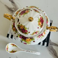 Secret Garden Red Rose Soup Set (23 Piece)