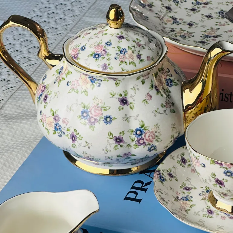 Secret Garden Spring Floral Gold Handle (75 piece dinner set for 8)