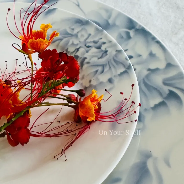 Serene Mist Plates (18 Piece Plate Set)