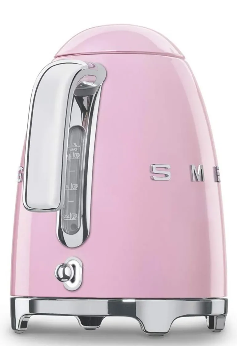 SMEG Pink Kettle
