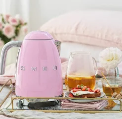 SMEG Pink Kettle