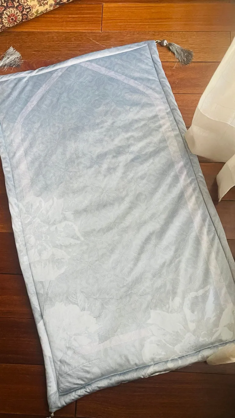 Soft Blue Prayer Mat/Jaannamaz