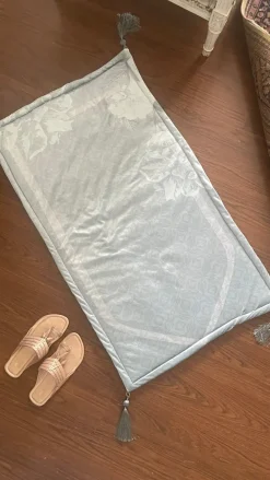 Soft Blue Prayer Mat/Jaannamaz