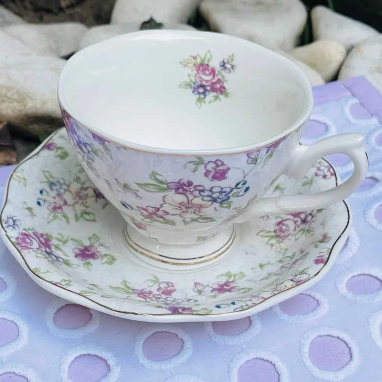 Spring Garden Whispers Tea Set : Spring Collection (single cup and single saucer)