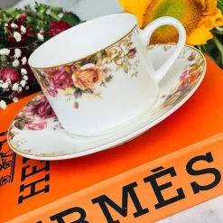 Tea Cup and Saucers Daulton Old Country Roses Set of Six
