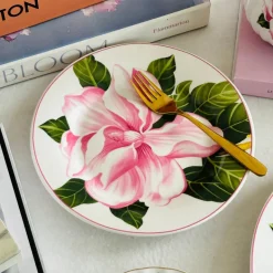 The Magnolia Muse (24 piece tea set)