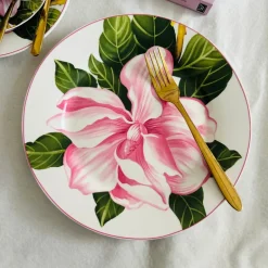 The Magnolia Muse (24 piece tea set)