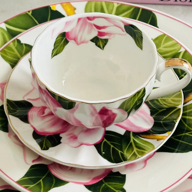 The Magnolia Muse (24 piece tea set)
