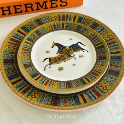 The Nomadic Majesty Collection (18 Piece Plate Set)