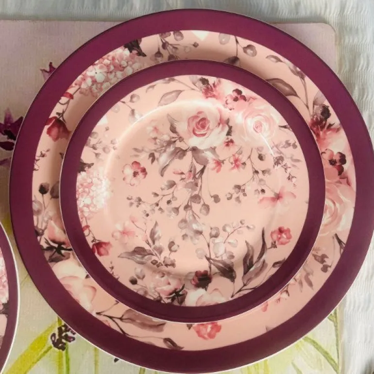 The Pink Blooms (18 piece plate set)