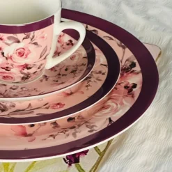 The Pink Blooms (18 piece plate set)